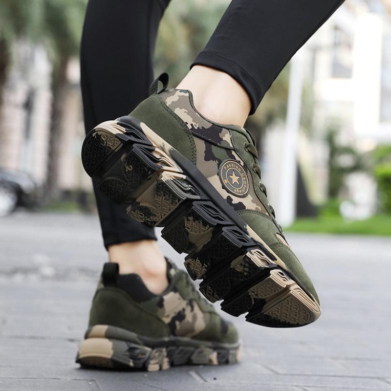 Unisex Camouflage Lightweight Sneakers - Breathable Outdoor Shoes