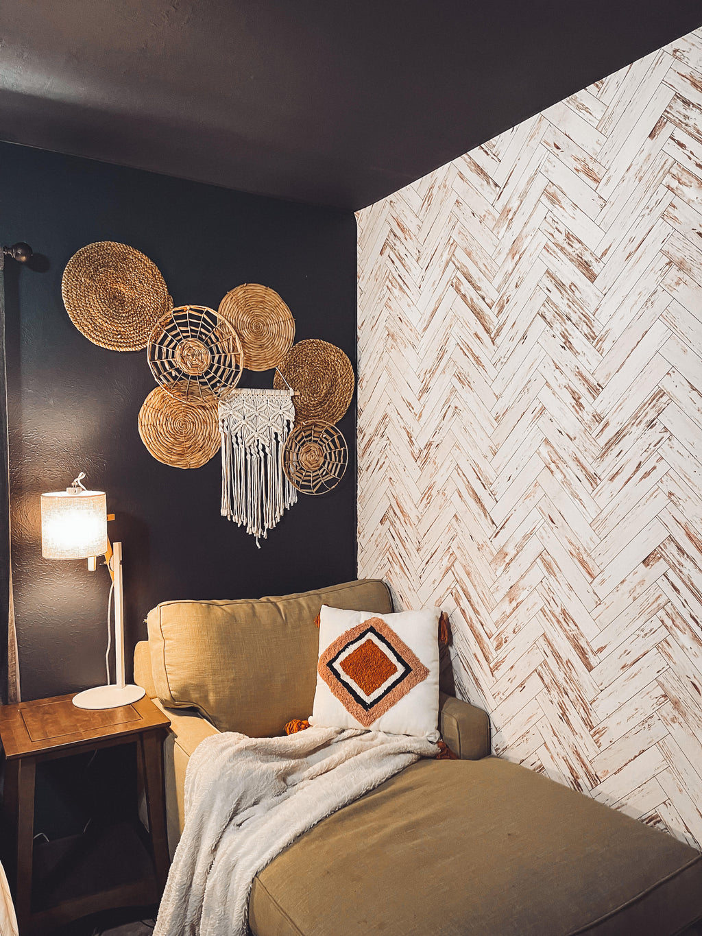 Harper Removable Wallpaper in White and Brown Farmhouse Style