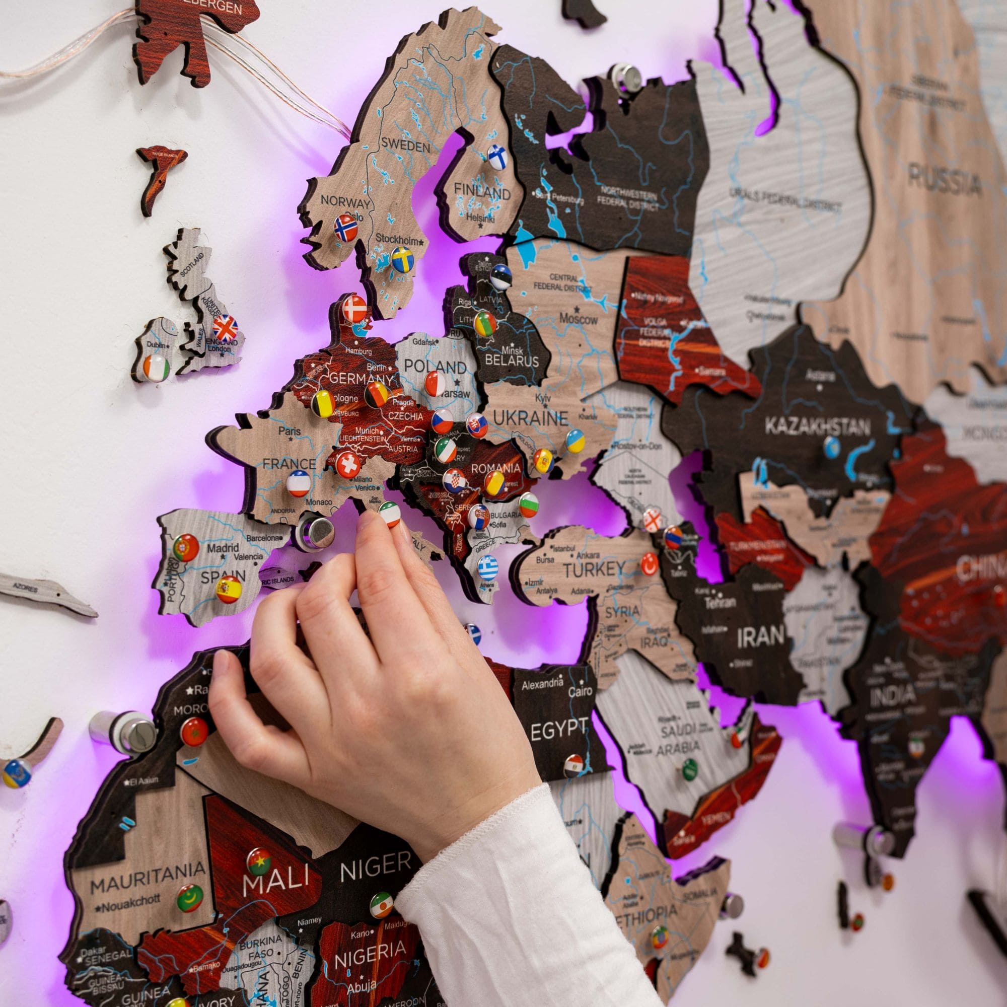 3D LED Luminous Wooden World Map 3.0 Urban Wall Art