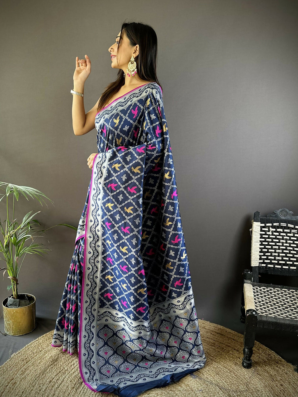Royal Blue Lichi Soft Silk Banarasi Saree with Jacquard Weave