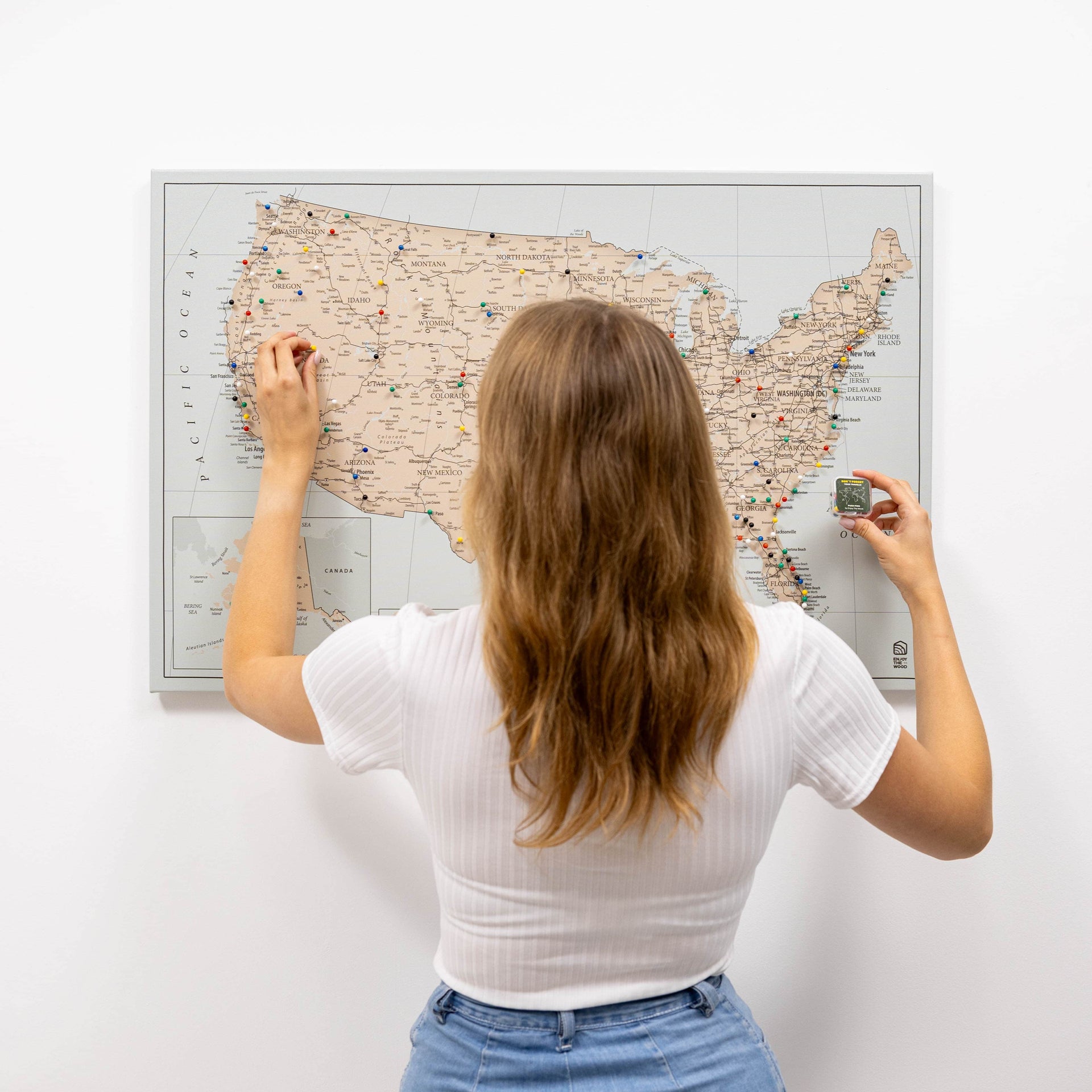 Antique Wooden USA Map Wall Art – Beige & Grey Minimalist Decor