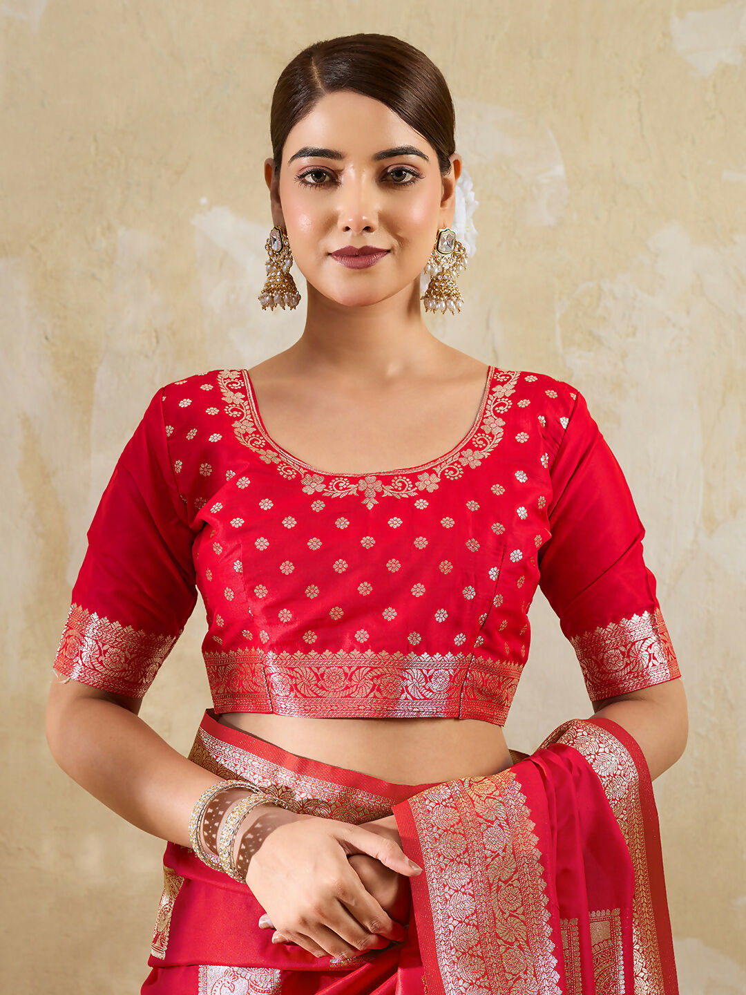 Elegant Red Silk Blend Saree with Matching Blouse
