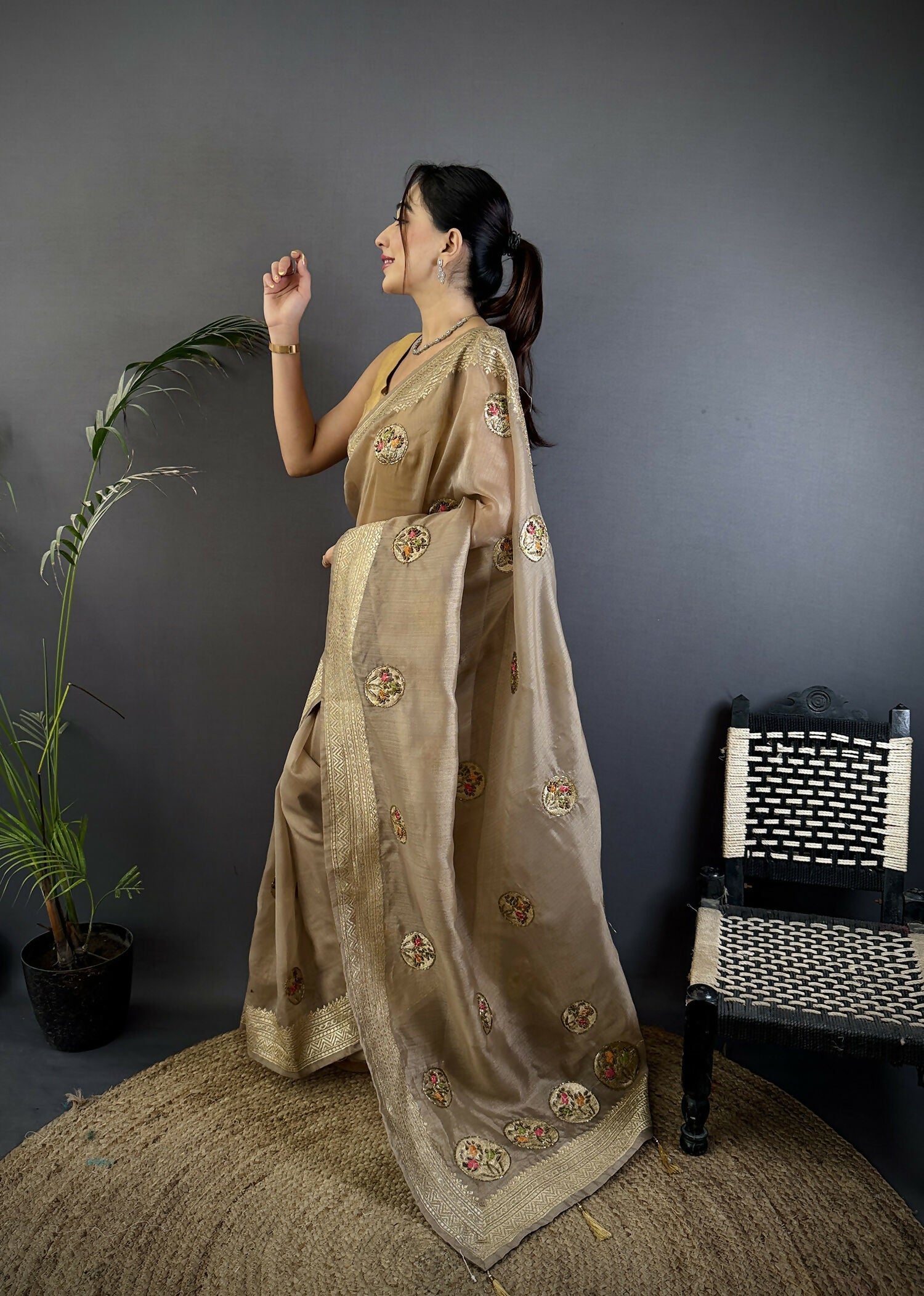 Mud Brown Handloom Banarasi Organza Silk Khatali Butta Saree