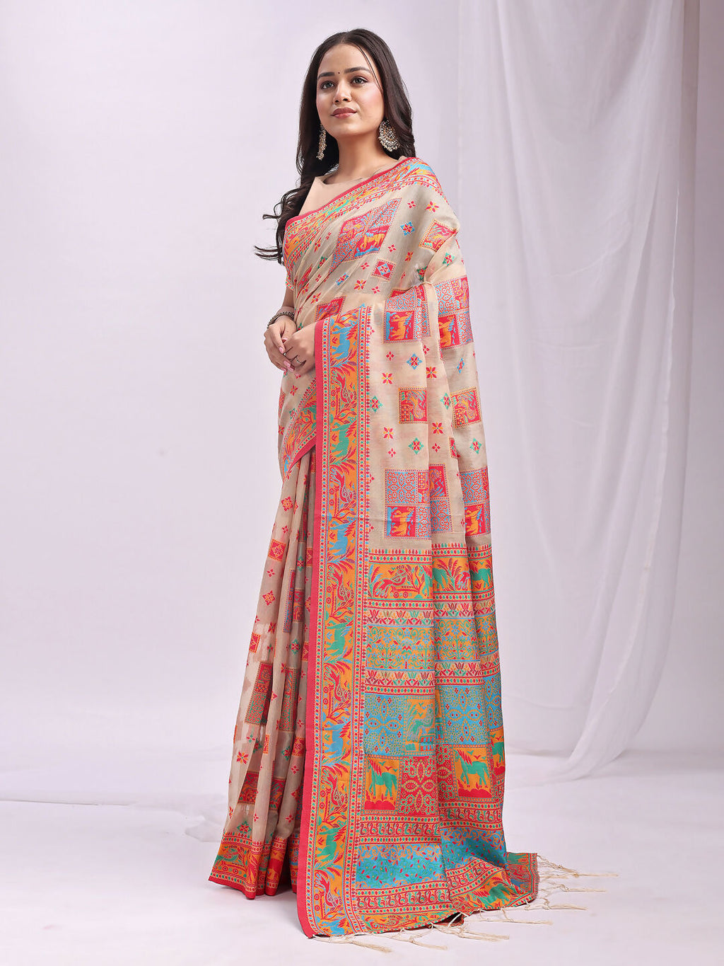 Off White Linen Cotton Saree with Matching Blouse Piece