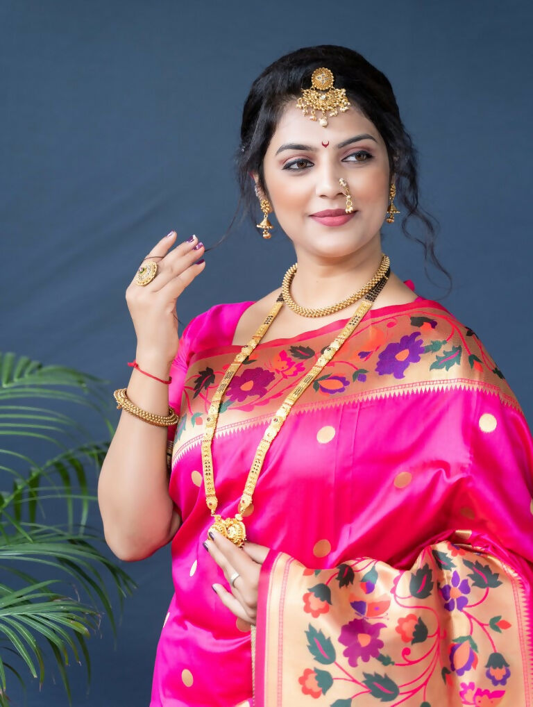 Women's Pink Paithani Silk Saree with Zari Woven Border & Blouse