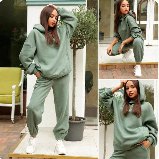 Women's Cozy Plush Hooded Sweatshirt and Joggers Loungewear Set - Image 10