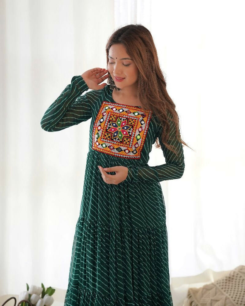 Bottle Green Chanderi Kurta Set with Sequin Embroidery Work