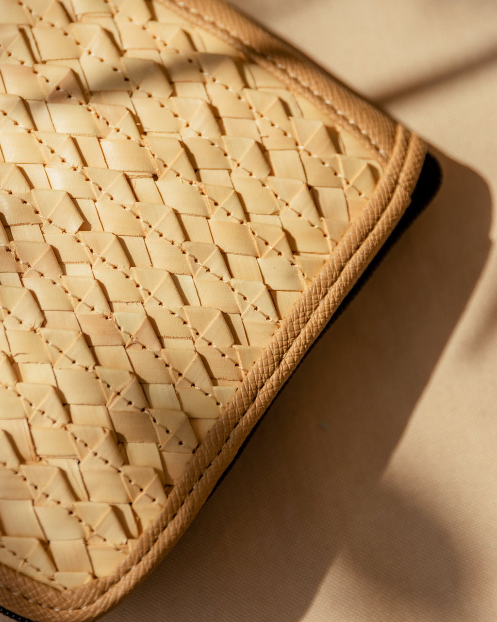 Woven Rattan and Canvas Zippered Pouch Eco-Friendly Travel Case - Image 4