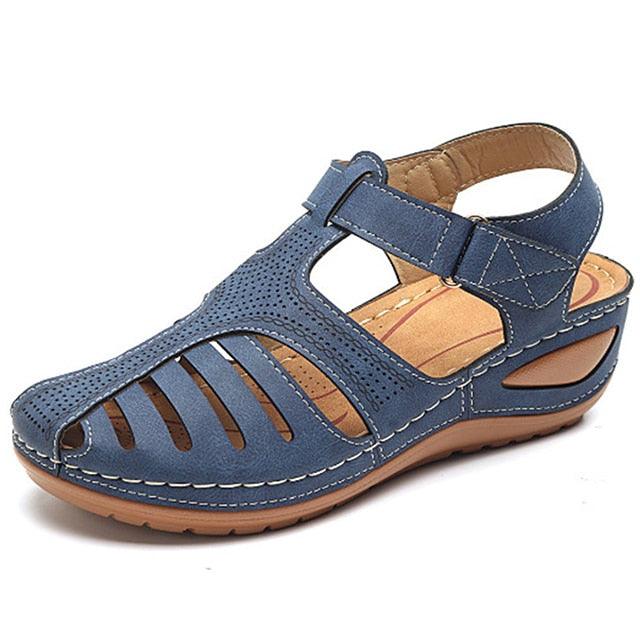 Women's Vintage Closed Toe Platform Sandals - Comfort Walking Shoe