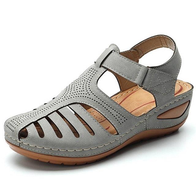Women's Vintage Closed Toe Platform Sandals - Comfort Walking Shoe
