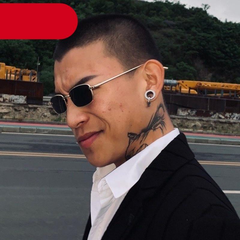 Slender square-shaped metal sunglasses for men in a vintage style