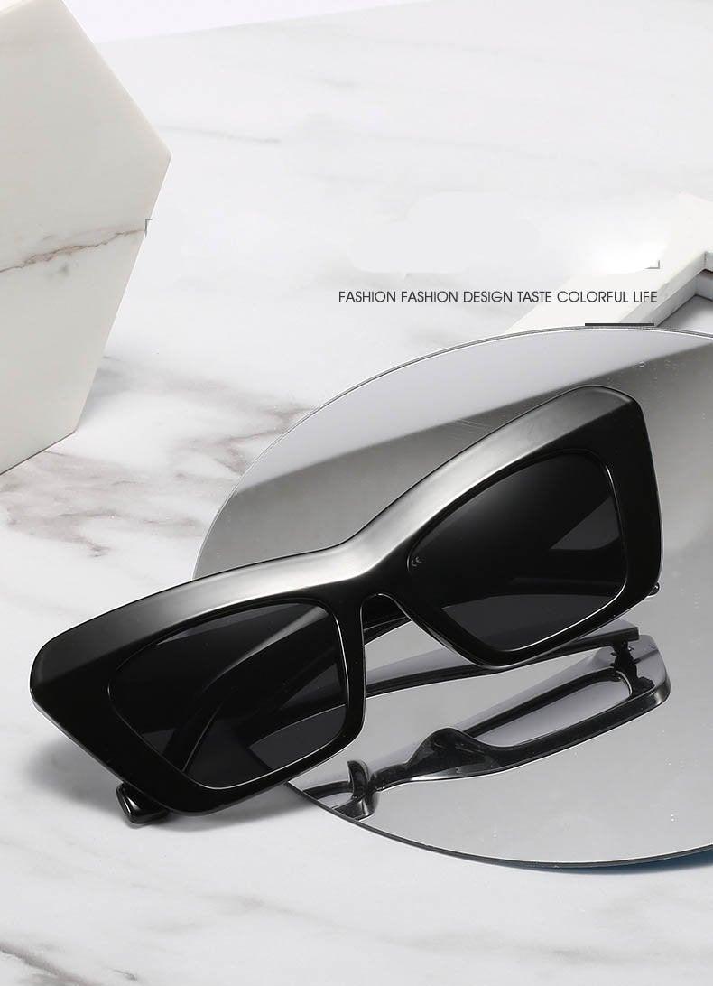 Vintage Cat Eye Polarized Sunglasses - Luxury Oversized Frame
