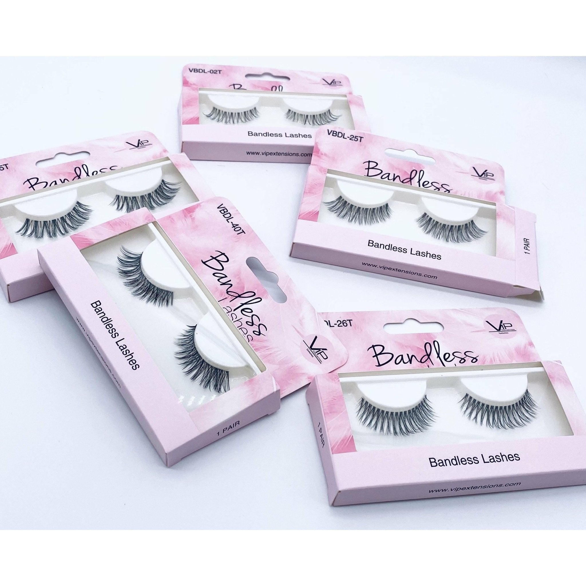 Close-up of VIP Bandless Eyelashes with invisible band design.