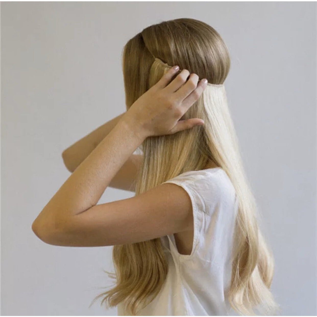 24" Halo Silky Straight Hair Extensions with Clip