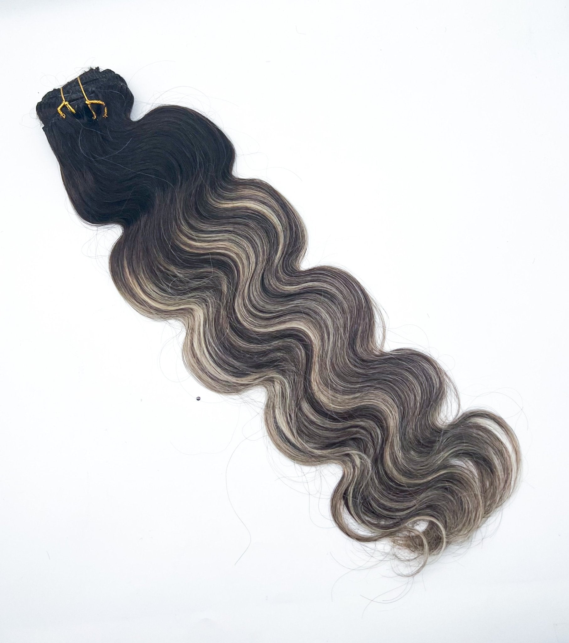 24" Body Wave Clip-In Hair Extensions 170g Light Brown Blonde