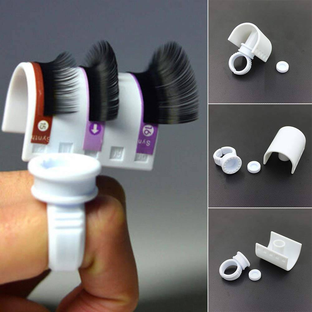 VIP Eyelash Holder Eyelash Extensions Pallet Set on a clean workstation