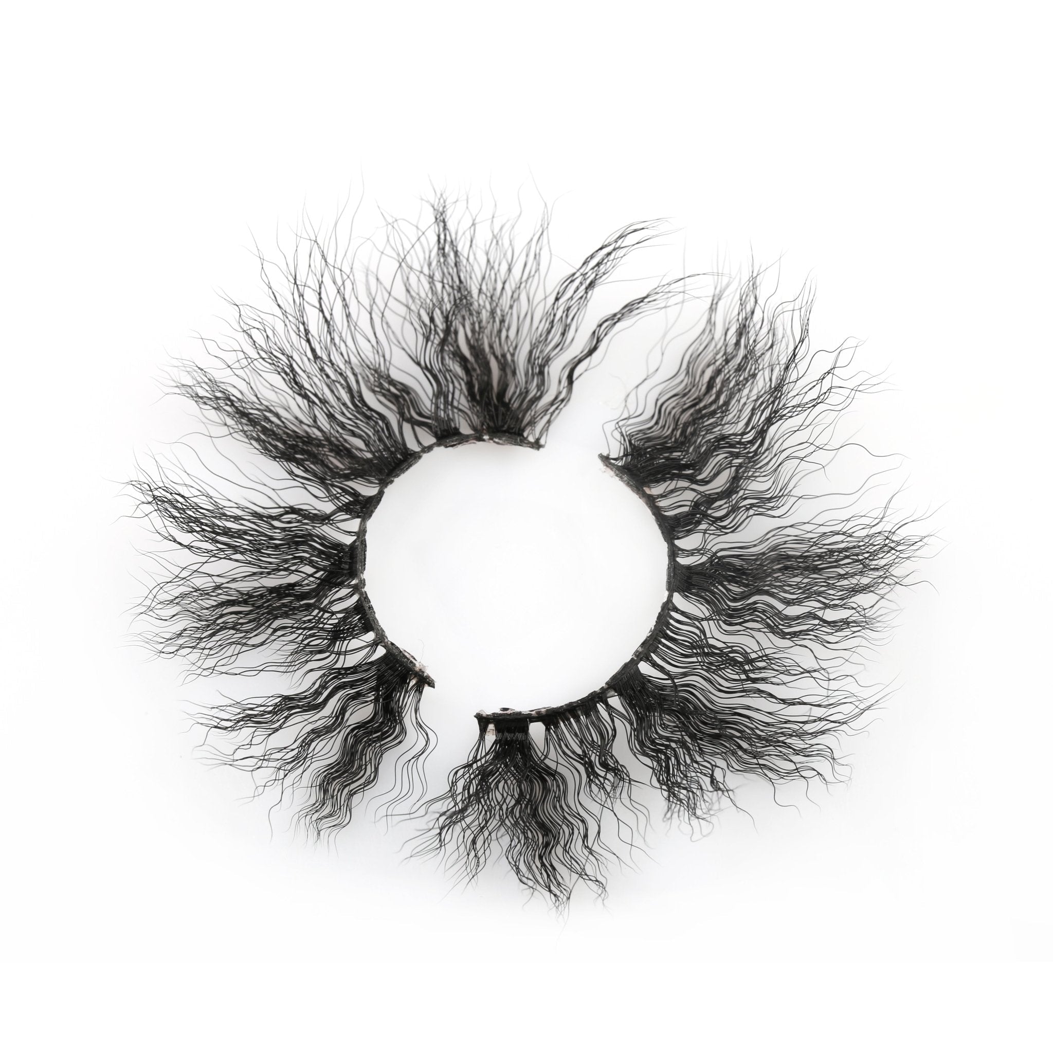 VIP Kinky Curl Lashes - Dramatic Volume & Natural Curly Pattern