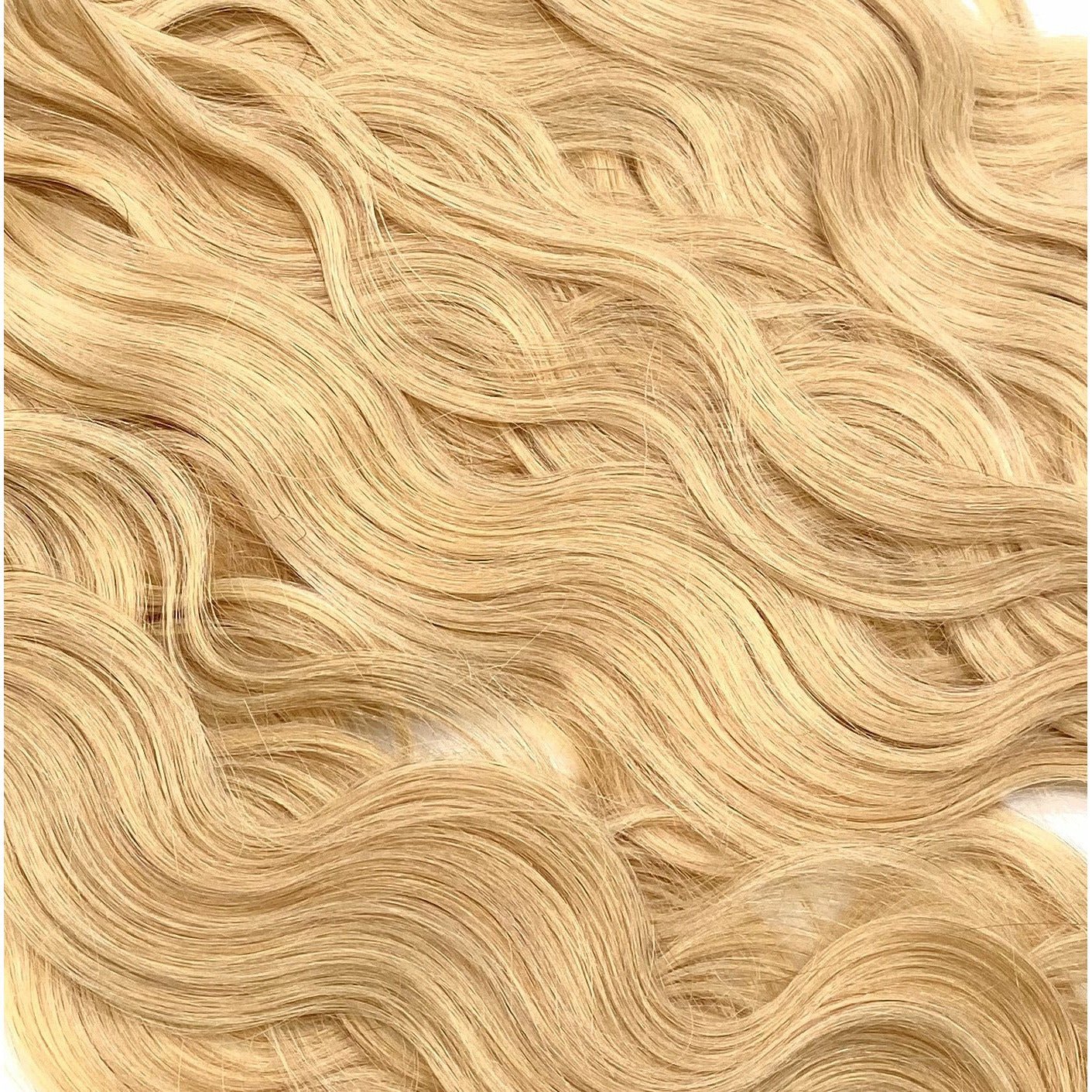18 Inch Wavy Human Hair Extensions - Seamless Glamour Style