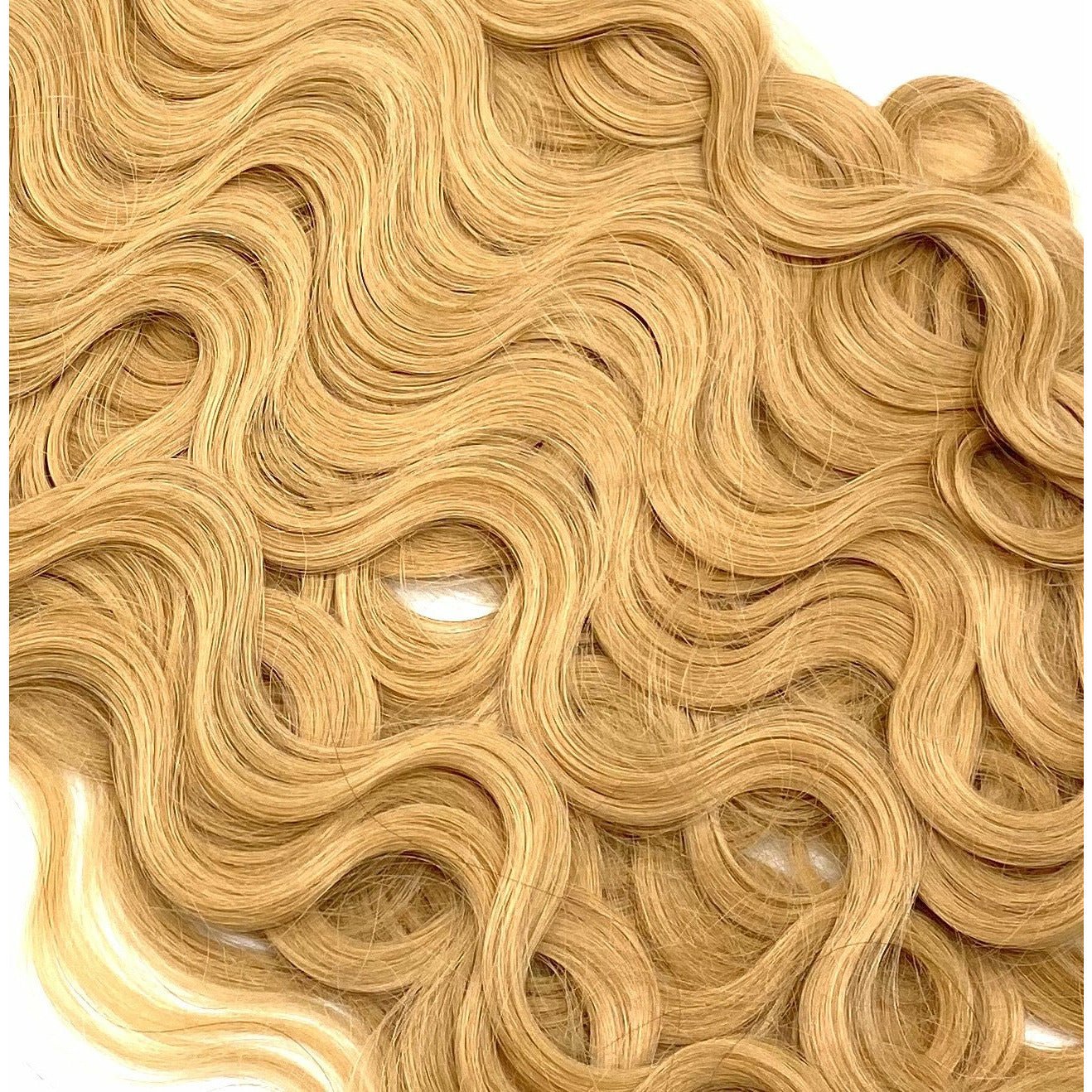 18 Inch Wavy Human Hair Extensions - Seamless Glamour Style