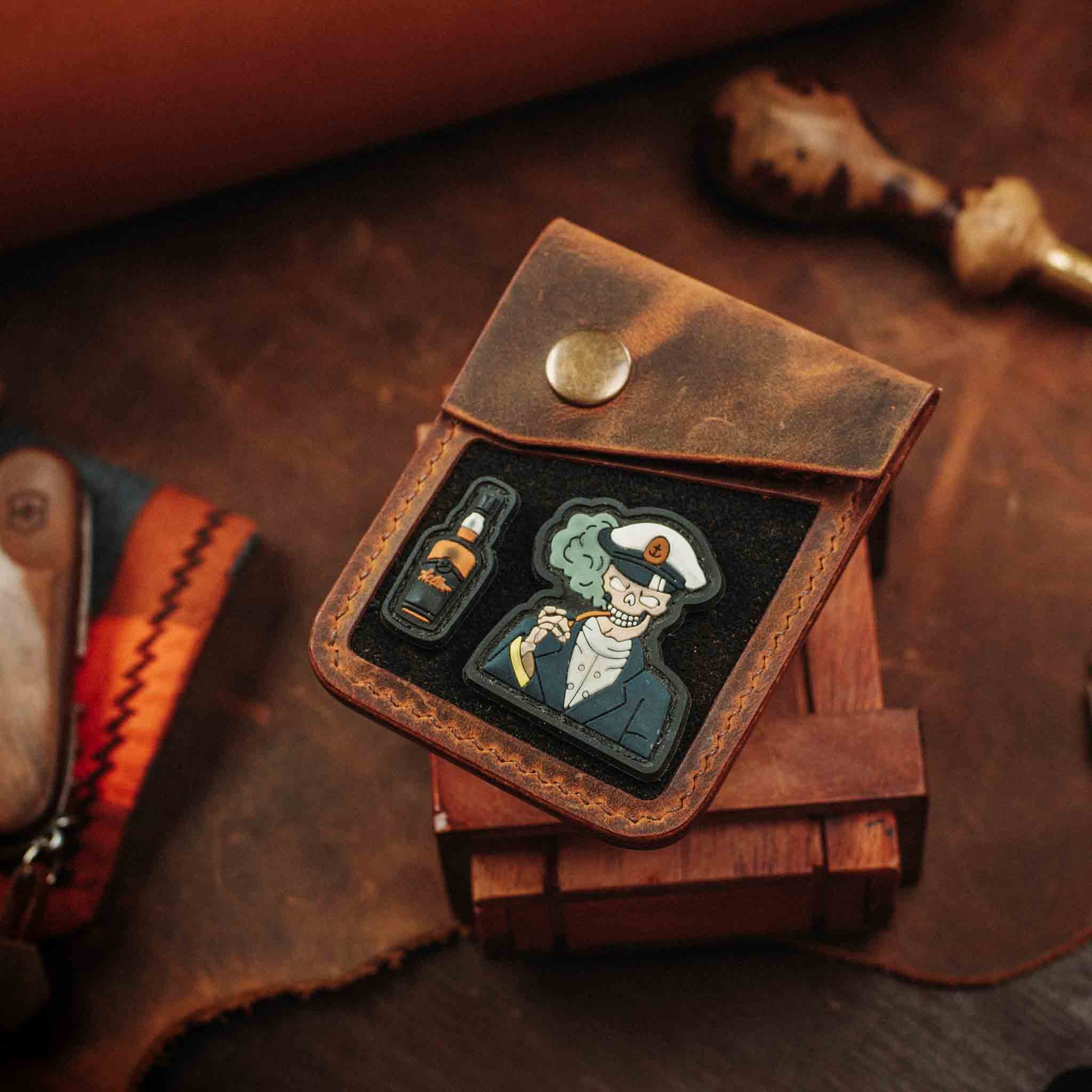 Leather Velcro Wallet - Voyager v2 | Patch Display Card Holder | EDC