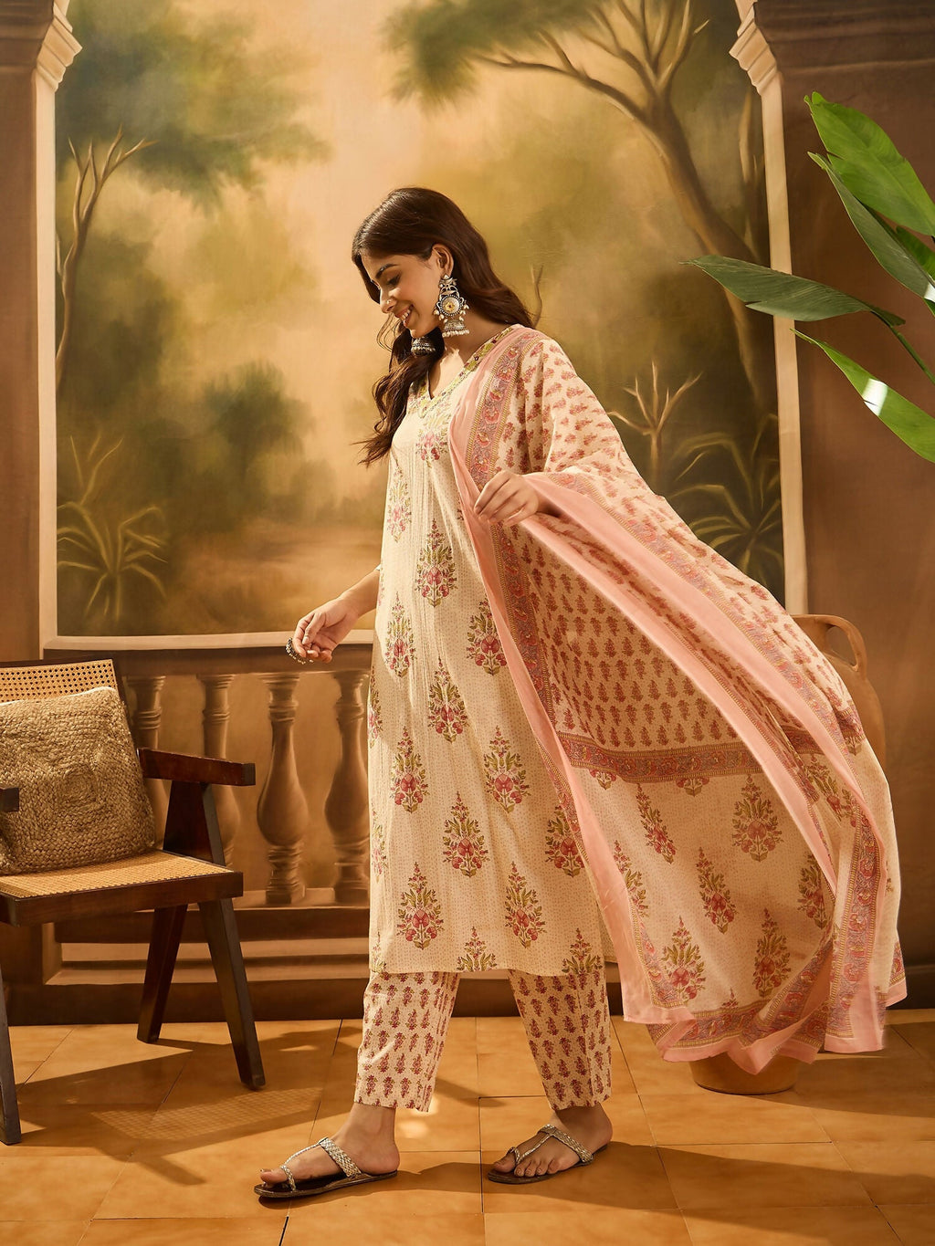 Printed Cream Pure Cotton Kurta Set with 3/4 Sleeves