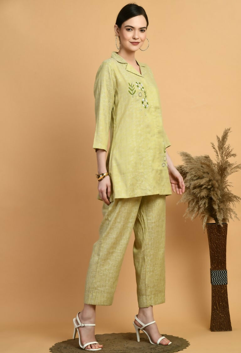 Light Green Cotton Kurta Set - Classic Ethnic 2-Piece Outfit