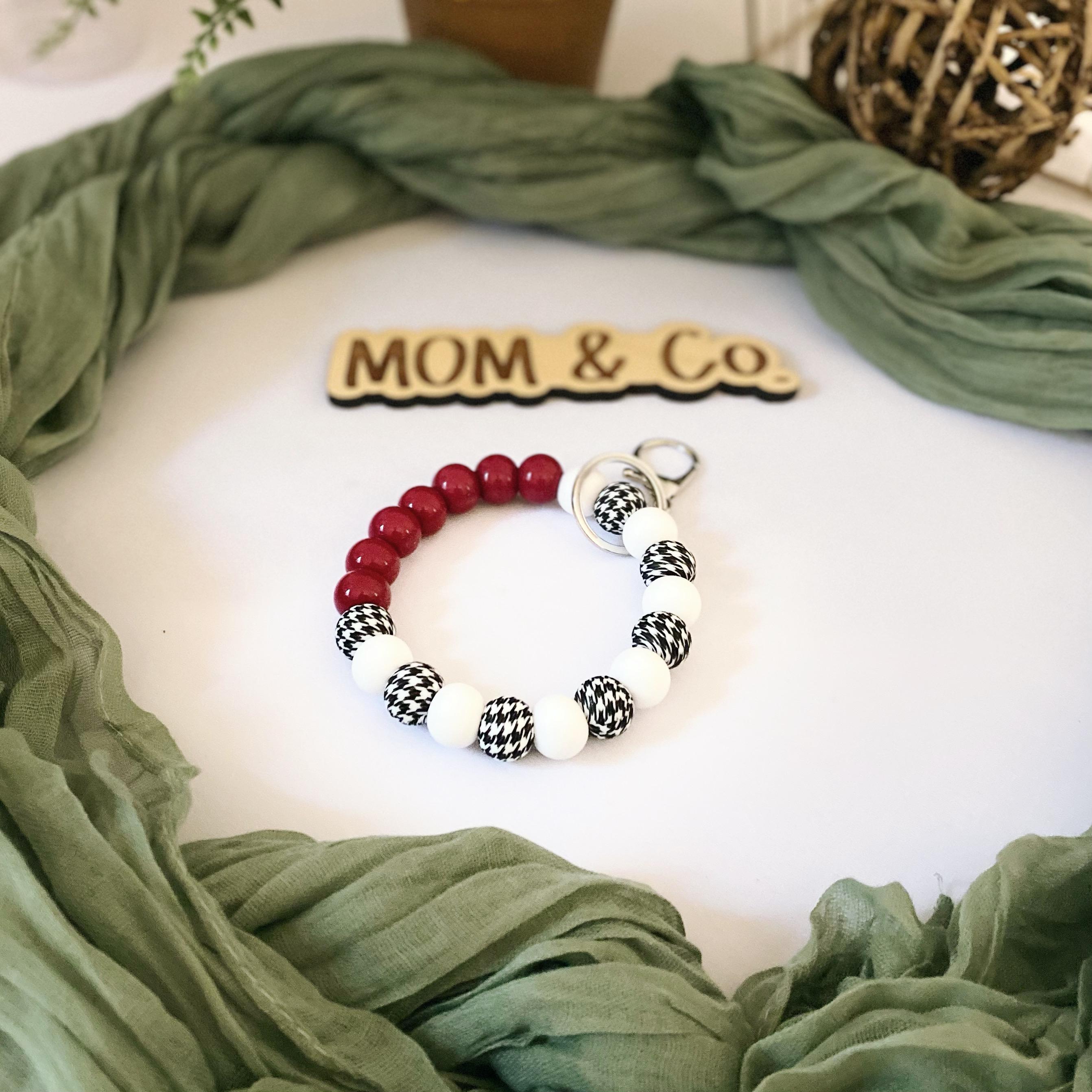 Roll Tide Bead Wristlet