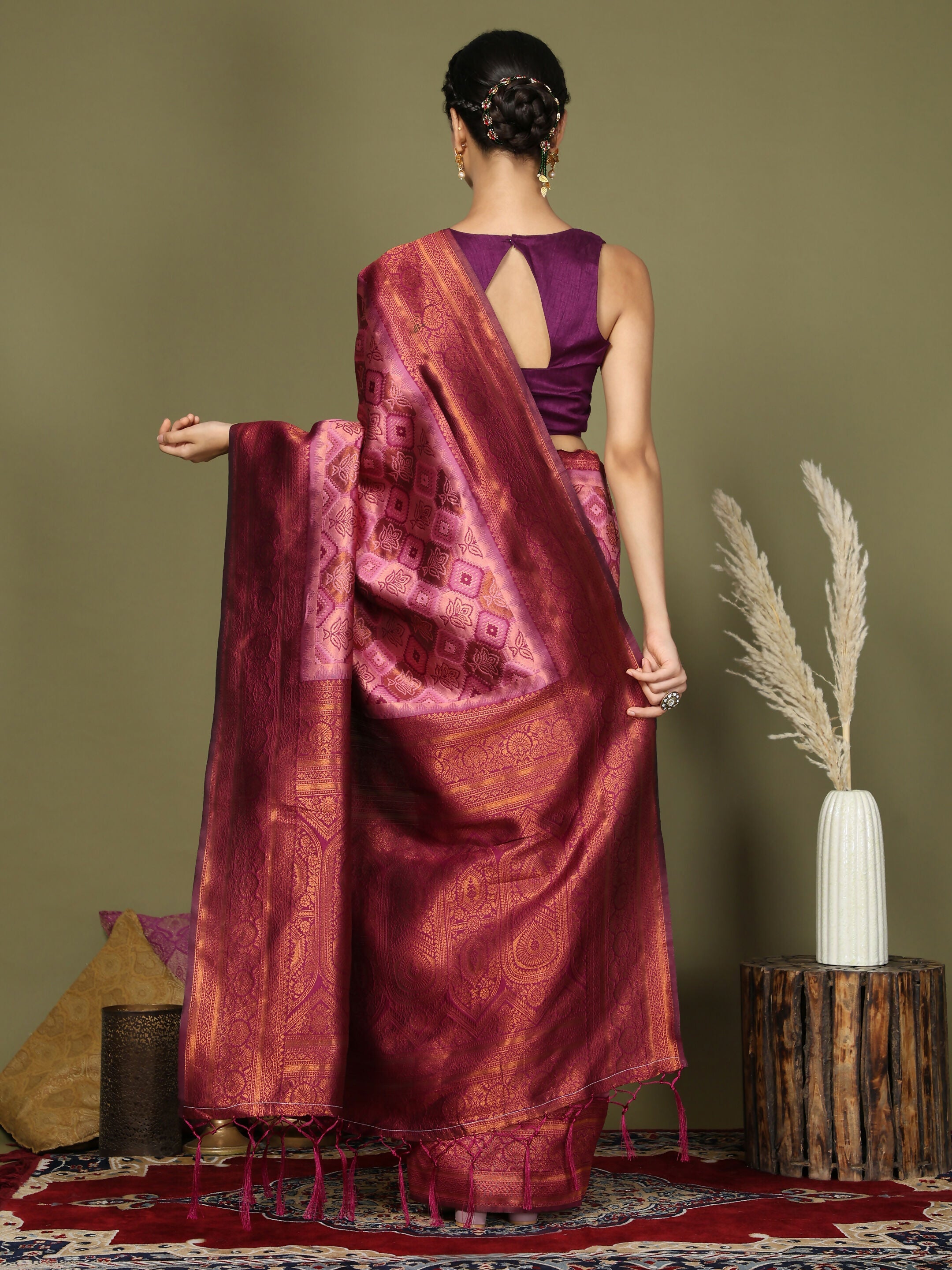 Light Pink Lichi Silk Saree with Magenta Blouse