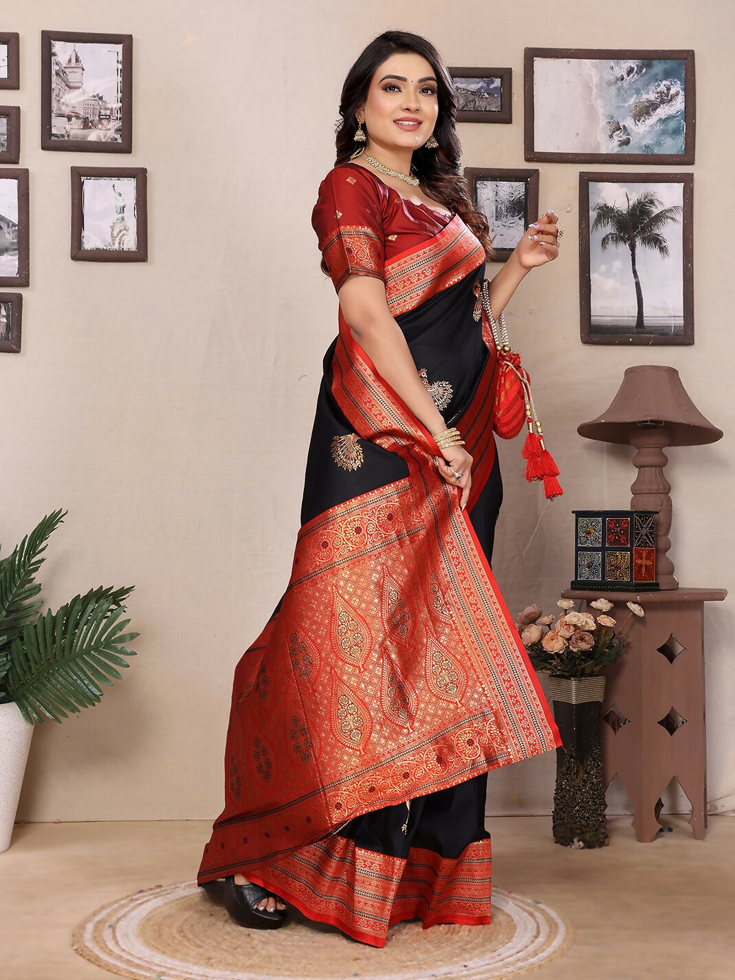 Black Banarasi Soft Silk Saree with Small Butti Motif