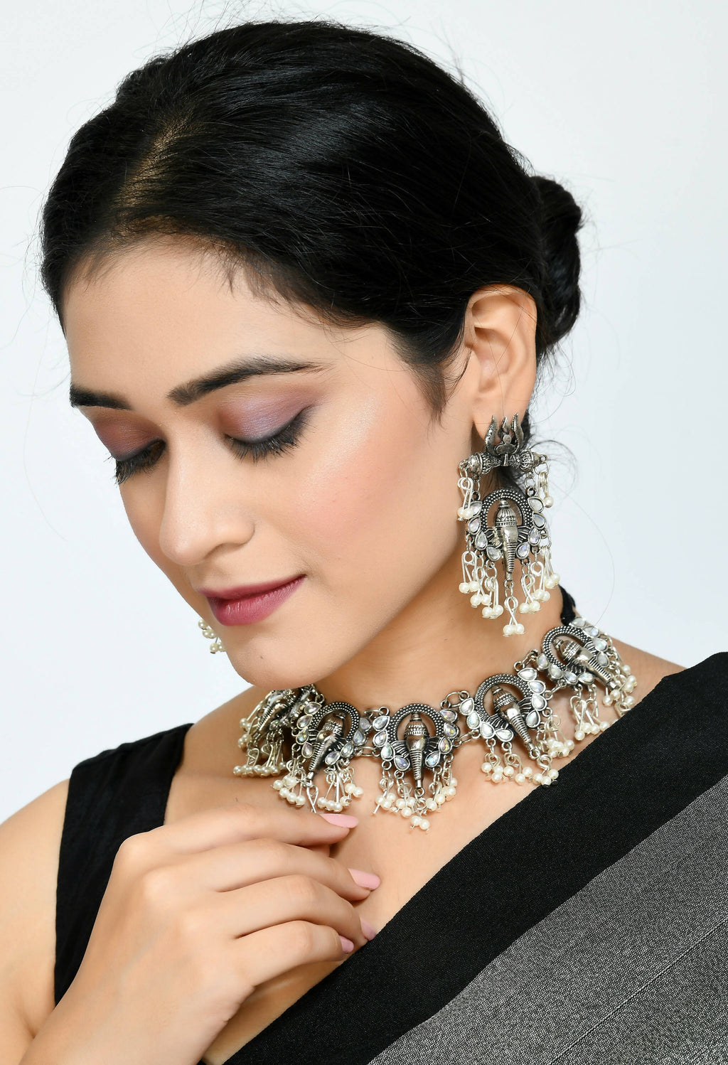 Ganesha Motif Oxidised Silver-Plated Choker Necklace Set