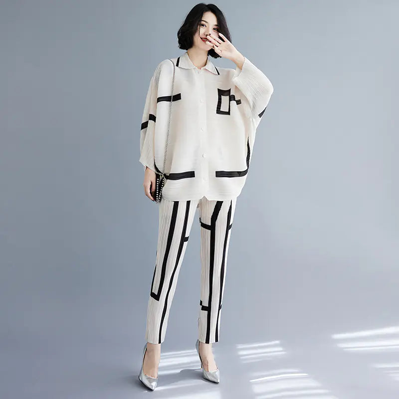 Women's Geometric Pleated Cardigan Set for Fall/Winter