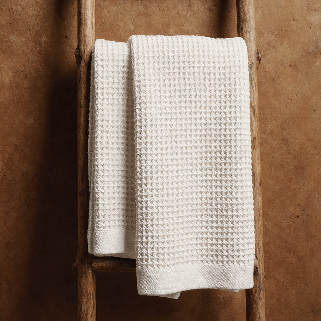 Sedona White Cotton Waffle Weave Bath Towel - Image 33