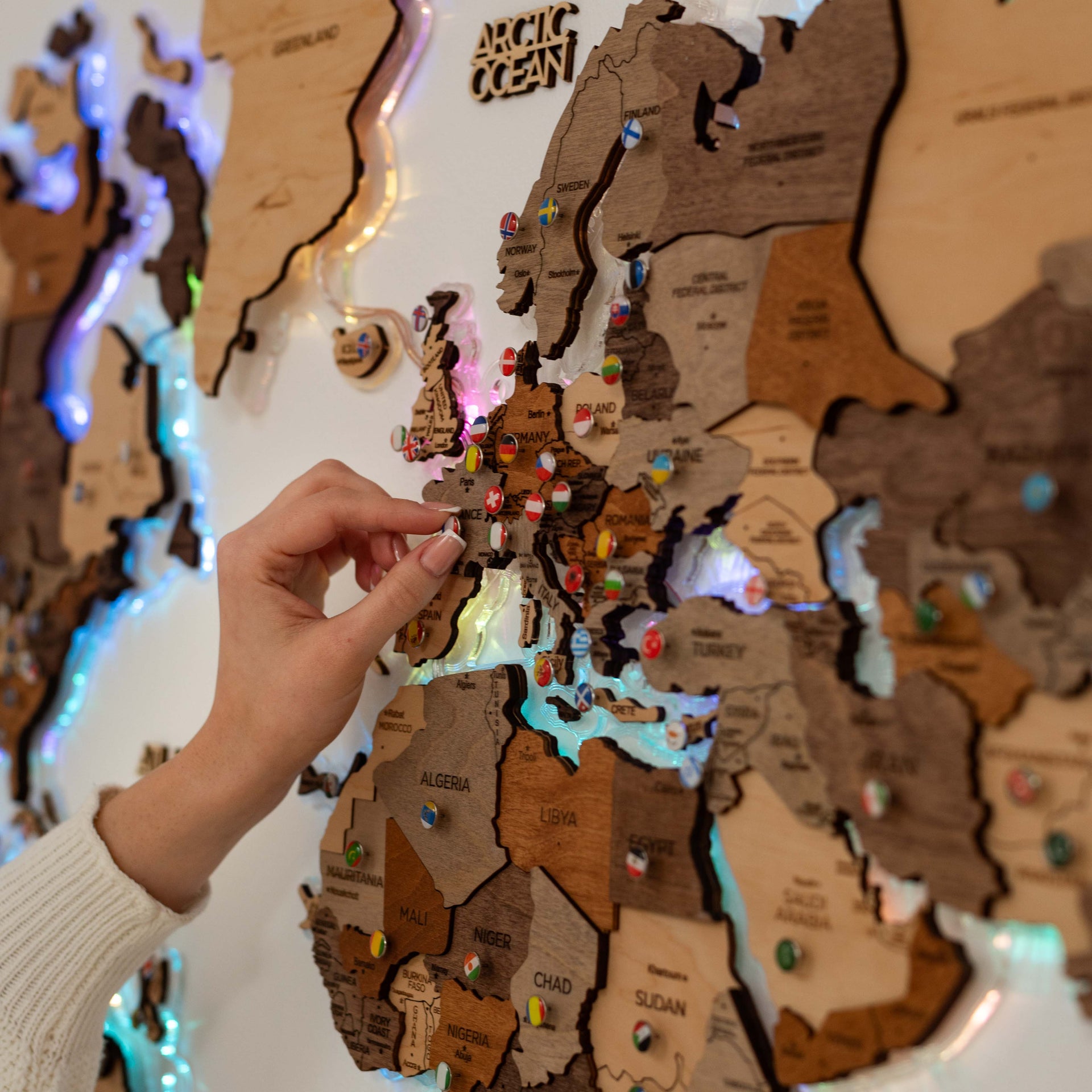 3D LED Wooden World Map Wall Art with Acrylic Background