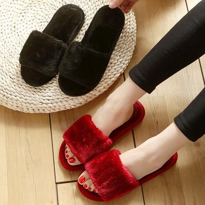 Women’s Warm Fluffy Memory Foam Slippers – Cozy Indoor Slides