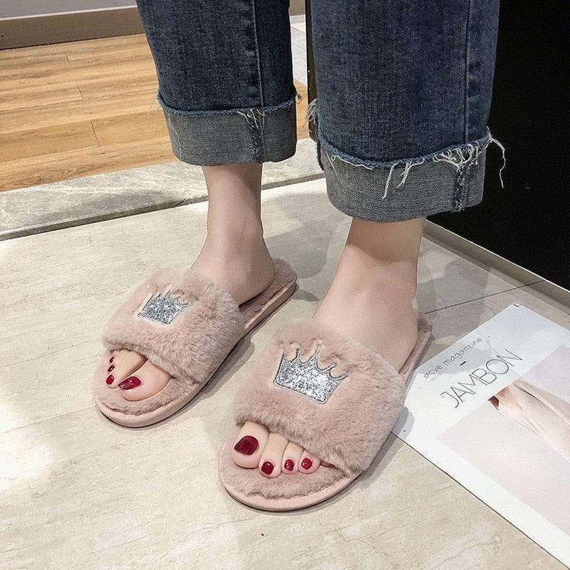 Women’s Warm Fluffy Memory Foam Slippers – Cozy Indoor Slides