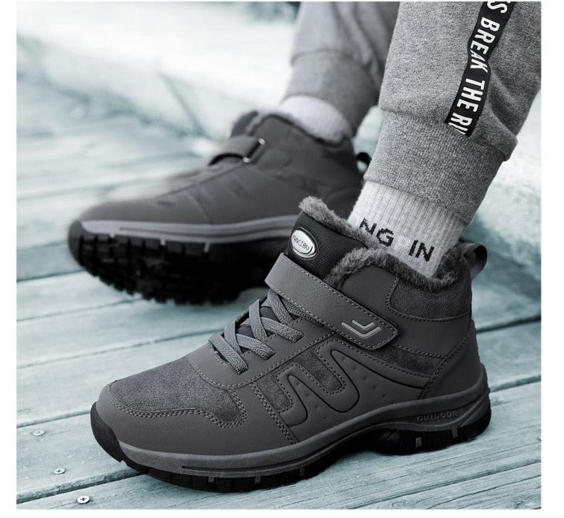Unisex Fur-Lined Winter Snow Boots Anti-Slip Outdoor Hiking Shoes