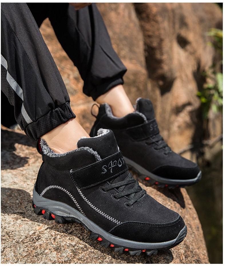 Unisex Fur-Lined Snow Boots – Waterproof Winter Ankle Booties