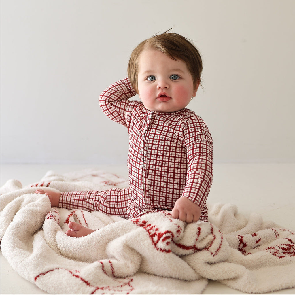 Plush Milk Print Microfiber Baby Blanket Soft Cream and Red - Image 5