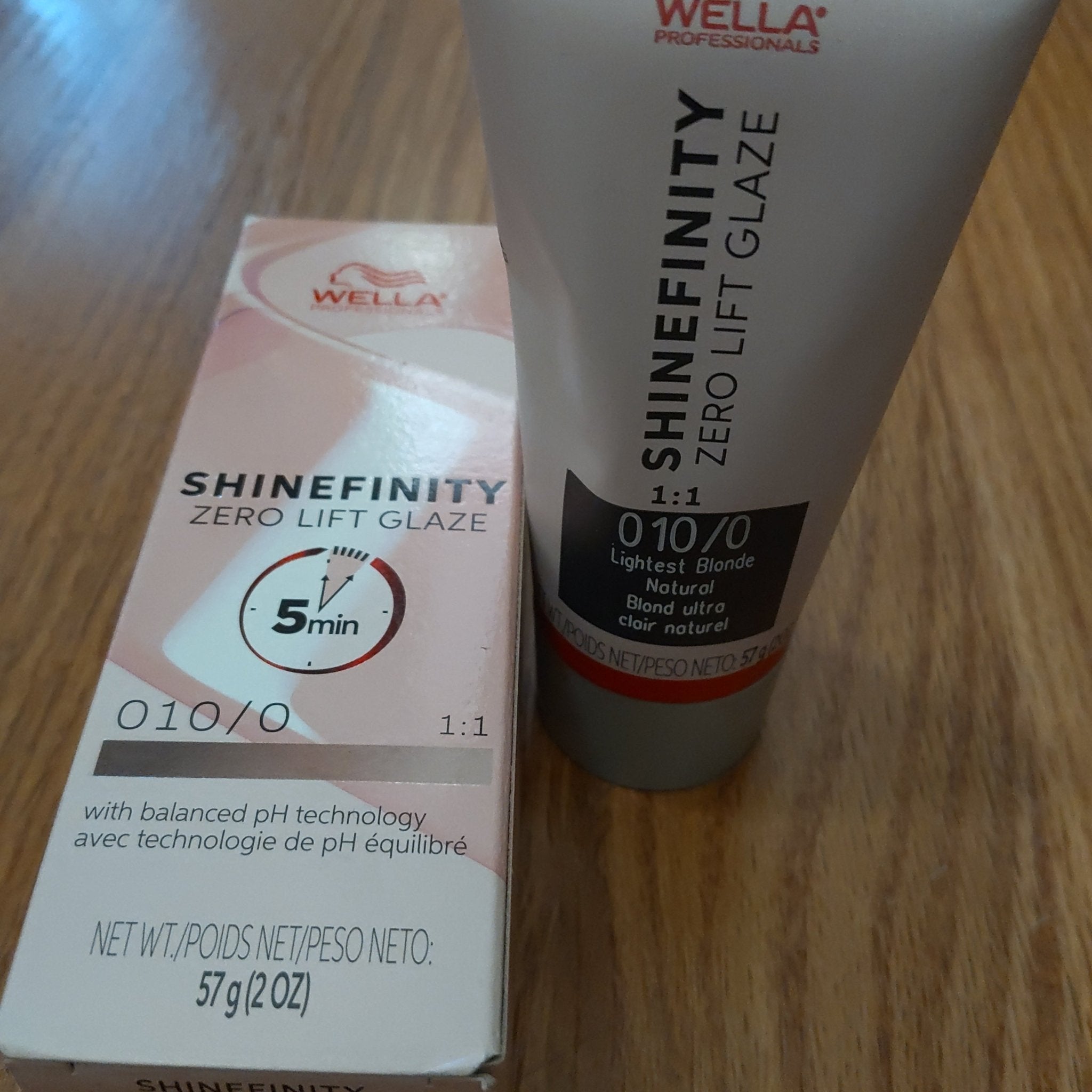 Wella Shinefinity Zero Lift Glaze 06/07 2oz bottle