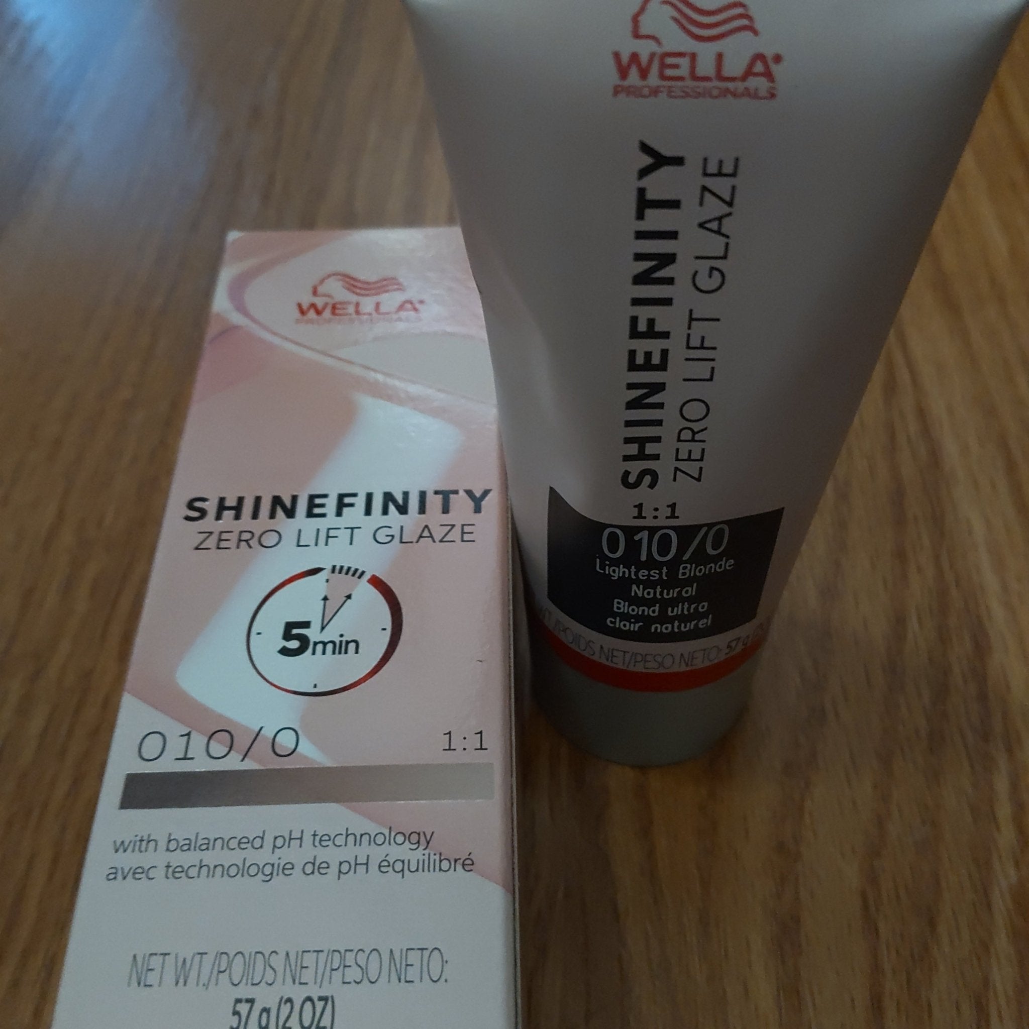 Wella Shinefinity Zero Lift Glaze 06/73 2oz tube