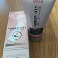 Wella Shinefinity Zero Lift Glaze 010/0 bottle, 2 oz