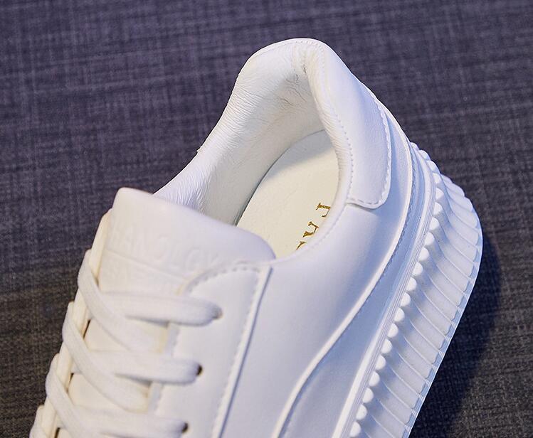 Women's Leather Lace-Up Platform Sneakers Casual Sporty Trainers