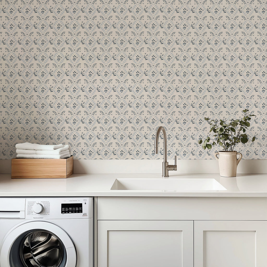 Jennings Wallpaper by Hannah Langford Design in a residential setting