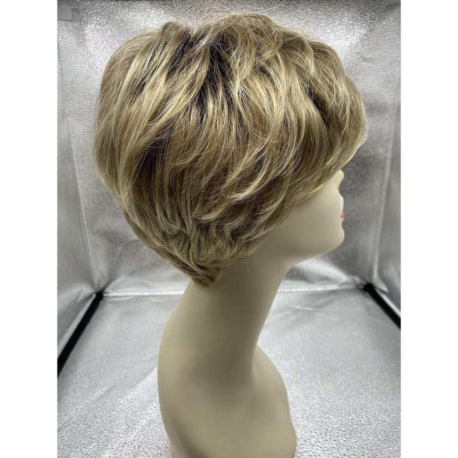 Winner Lightweight Pixie Cut Wig with Barely Waved Layers