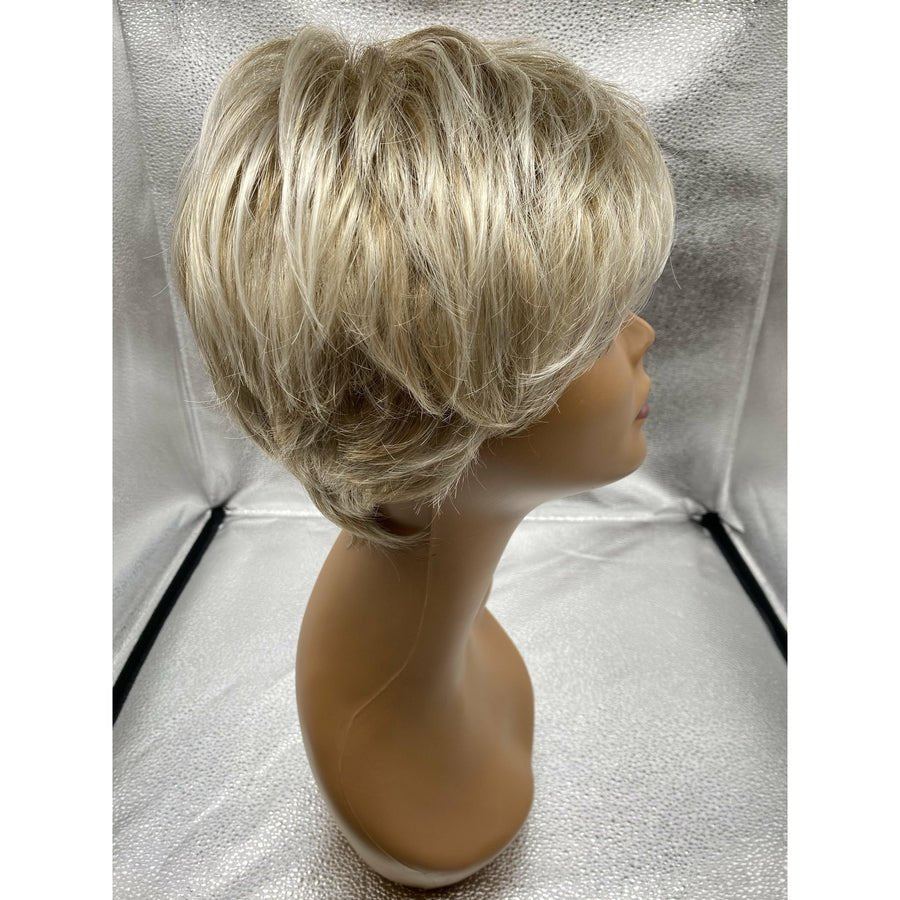 Winner Lightweight Pixie Cut Wig with Barely Waved Layers