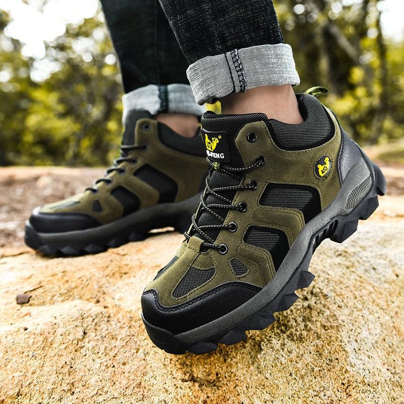 Men's Leather Winter Hiking Boots, Warm Fur Lined Outdoor Snow Shoes
