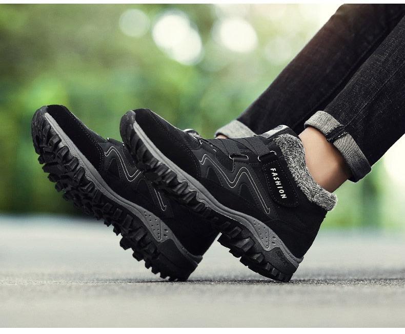 Unisex Suede Leather Winter Snow Boots with Fur Lining and Platform