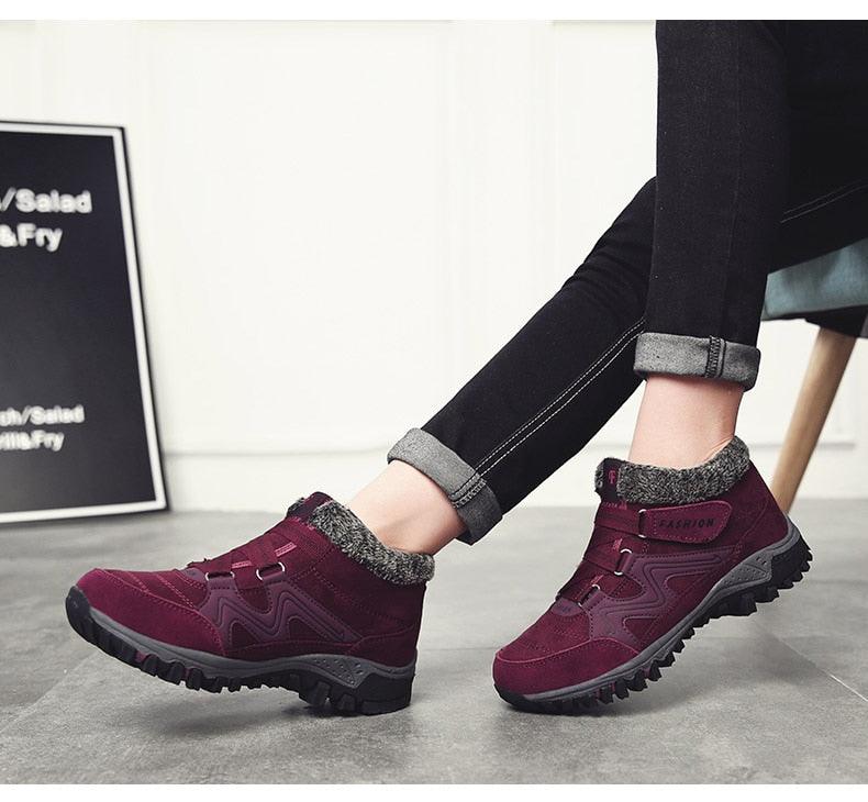 Unisex Suede Leather Winter Snow Boots with Fur Lining and Platform