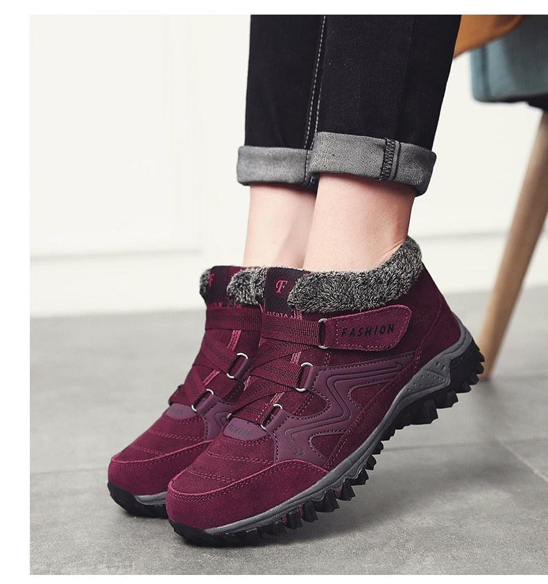 Unisex Suede Leather Winter Snow Boots with Fur Lining and Platform
