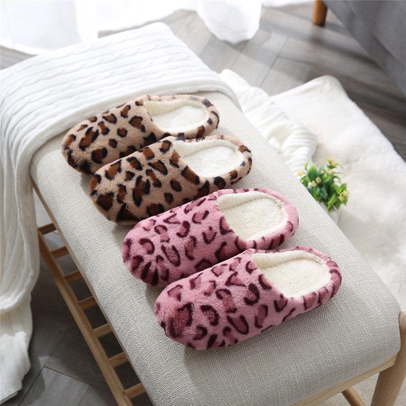 Plush Memory Foam Indoor House Slippers - Cozy Unisex Slip-On